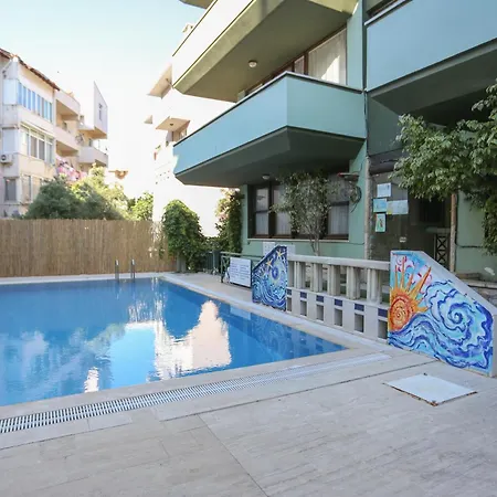 Antik Homes Lägenhet Marmaris